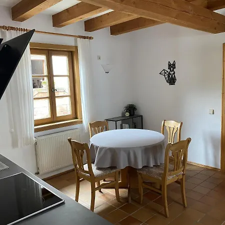 Gaestehaus Winzerhof Bader Appartement Heuchelheim-Klingen