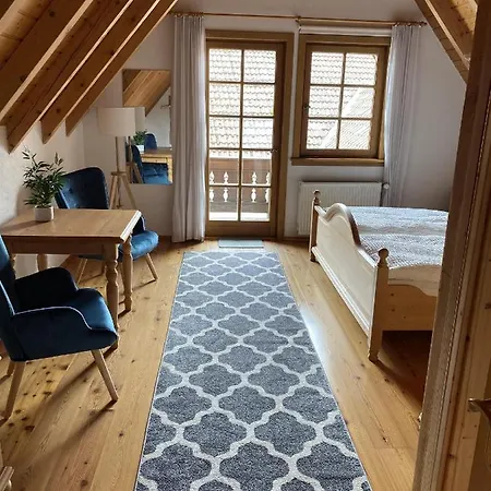 Gaestehaus Winzerhof Bader Apartment *