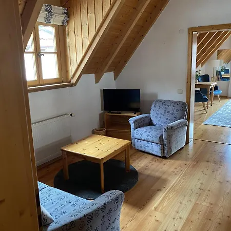 Gaestehaus Winzerhof Bader *