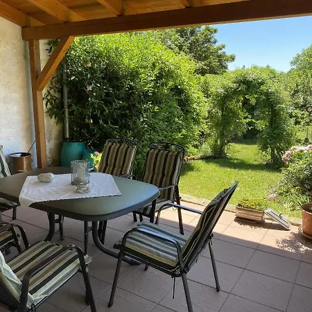 Lejlighed Gaestehaus Winzerhof Bader Heuchelheim-Klingen